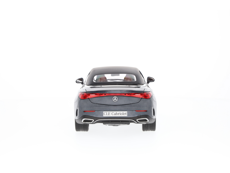 Cle Cabriolet Amg Line A236 Grau Graphit 1:18 Skala