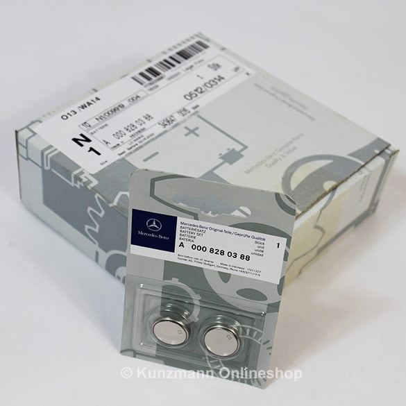 Set of 2 battery pack 3v cr2025 Original key Mercedes-Benz