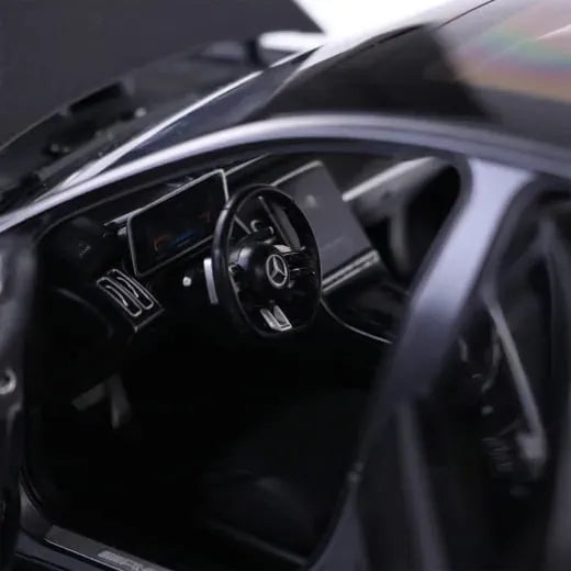 Modellino Mercedes-AMG Classe S V223 63 AMG Manufaktur Graphit Grey Magno Scala 1:18