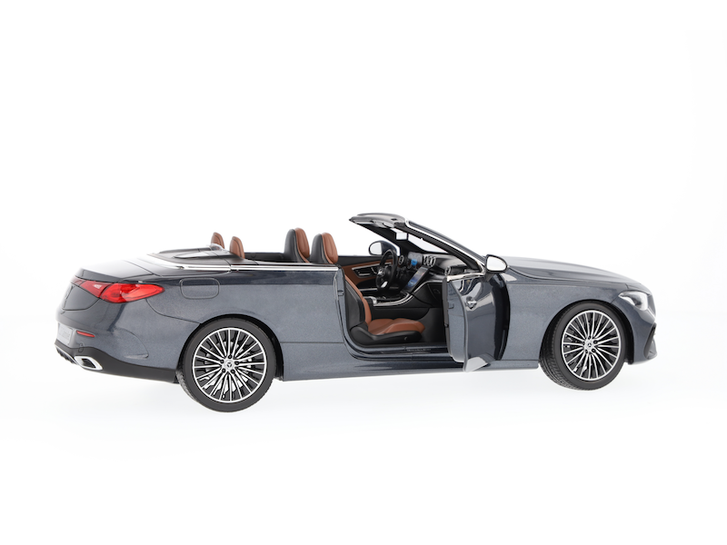 CLE Cabriolet AMG Line A236 Grigio grafite scala 1:18