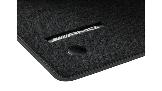 AMG Fakten setzen komplett schwarze Pergut Cla C174 (05/25-)