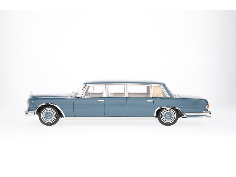 W100 Pullman 600 (1963-1981) Scala 1:18