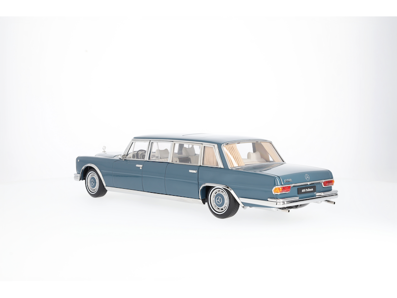 W100 Pullman 600 (1963-1981) Scala 1:18