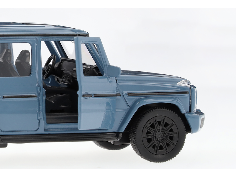 Offroad-Fahrzeug der G-Klasse W465 1:43 Skala Vintage Blau