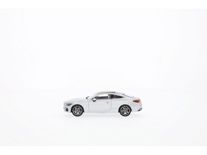 Cle Coupe Avantgarde C236 Scara 1:43