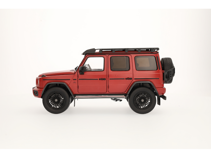 Mercedes-Benz AMG G 63 4x4² 1:18 – Rosso Giacinto