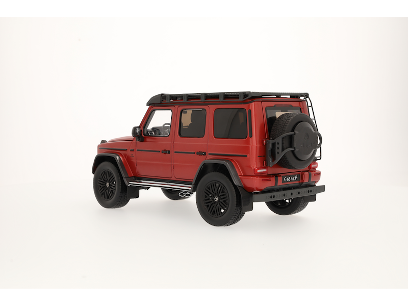 Mercedes-Benz AMG G 63 4x4² 1:18 – Rosso Giacinto