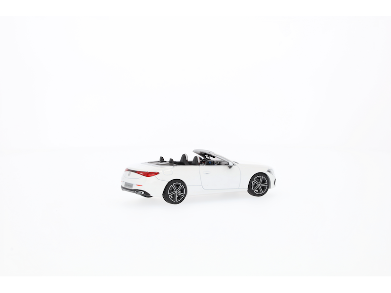 Cle Cabriolet Avantgarde A236 1:43 Skála