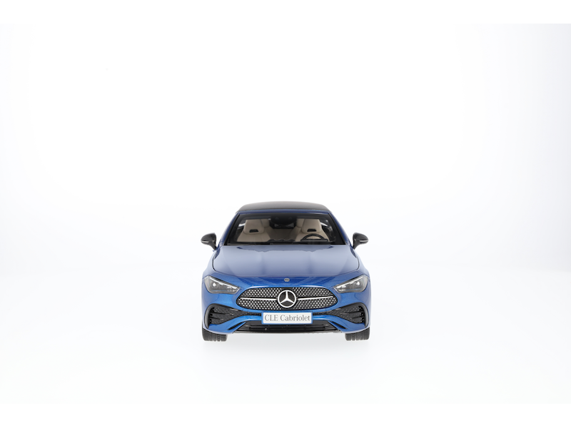 CLE Cabriolet AMG Line A236 blu spettrale scala 1:18