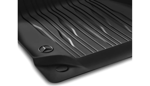 Set di tappetini anteriori in velluto per Mercedes C W204 (07-14) – 2 pezzi – su misura Set di tappetini anteriori in velluto per Mercedes C W204 (07-14) – 2 pezzi – su misura