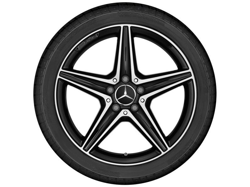 Cerchio a 5 razze AMG 45,7 cm (18 pollici) Tornitura a specchio Classe E