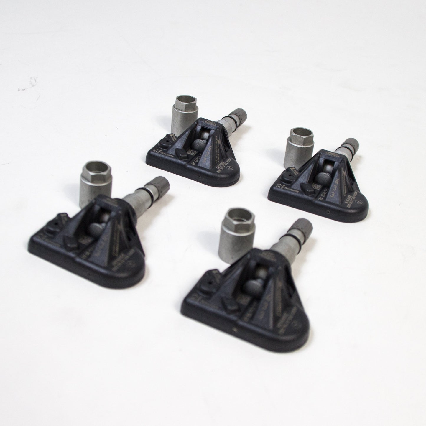 Sensore Pressione Pneumatici Mercedes-Benz codice categorico: A0009052102